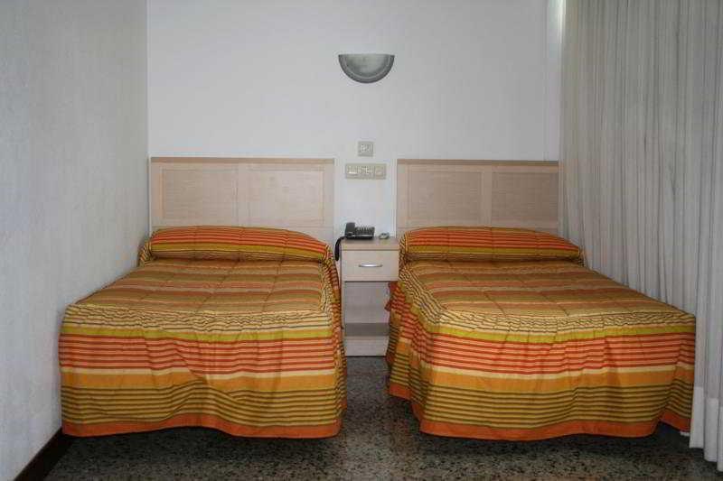 Hotel Cogullada Zaragoza Kültér fotó